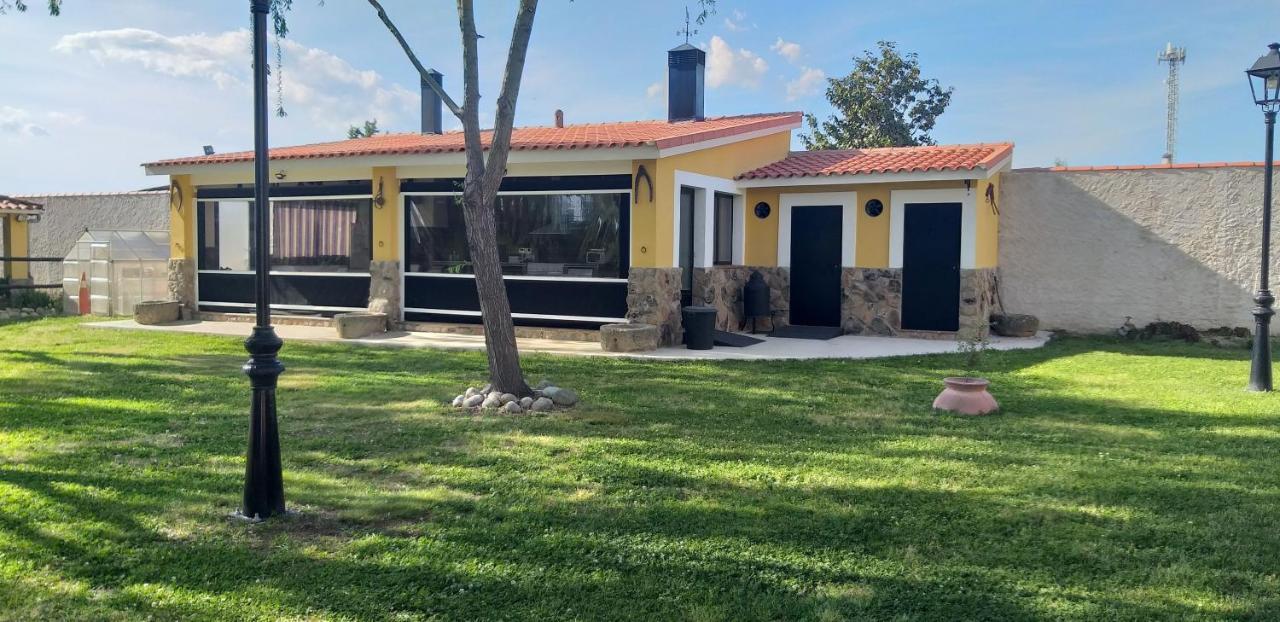 La Posada Hipica Rosalejo  Bagian luar foto