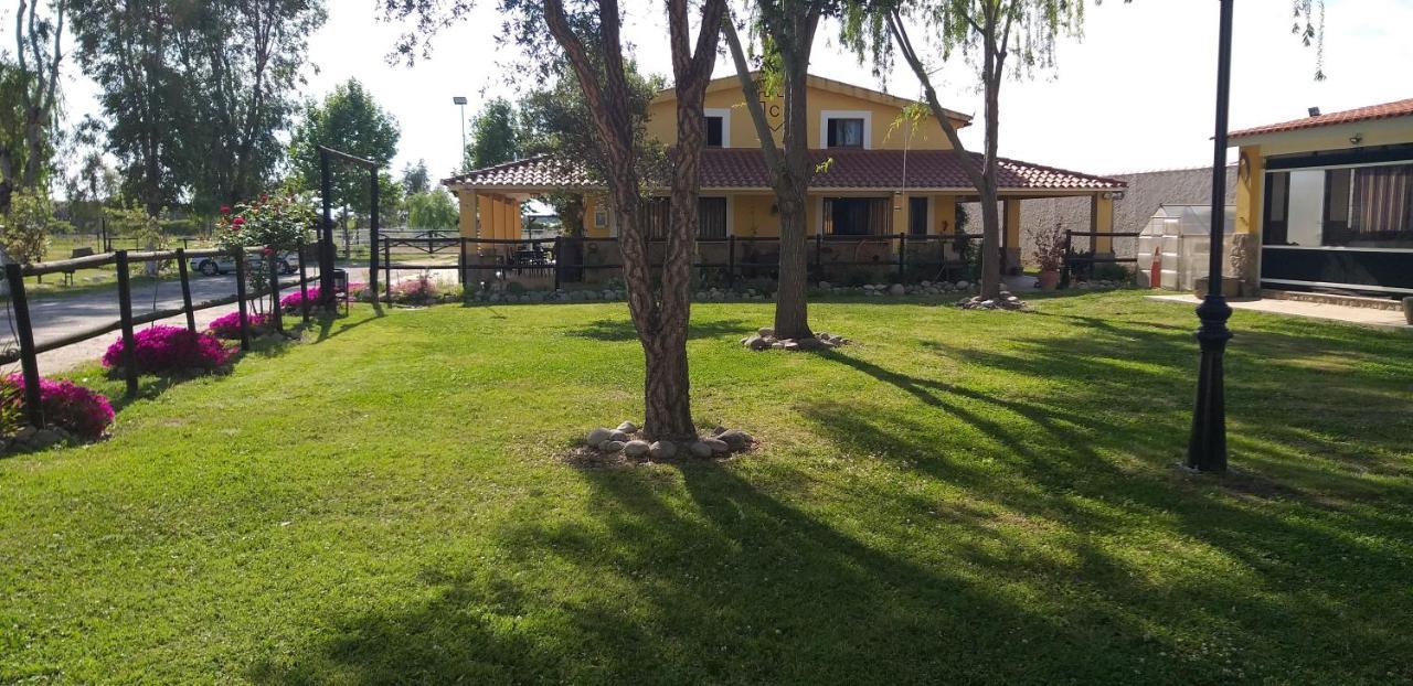 La Posada Hipica Rosalejo  Bagian luar foto