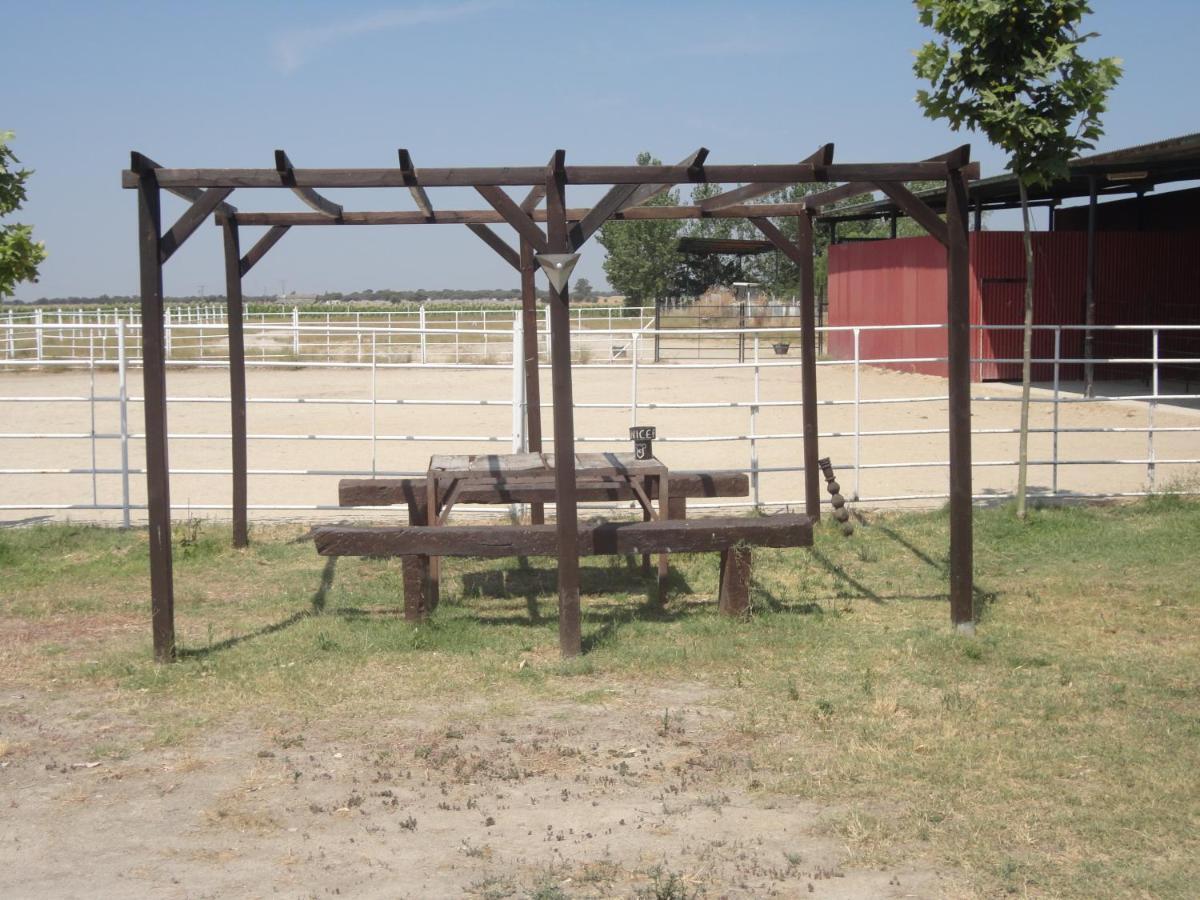 La Posada Hipica Rosalejo  Bagian luar foto