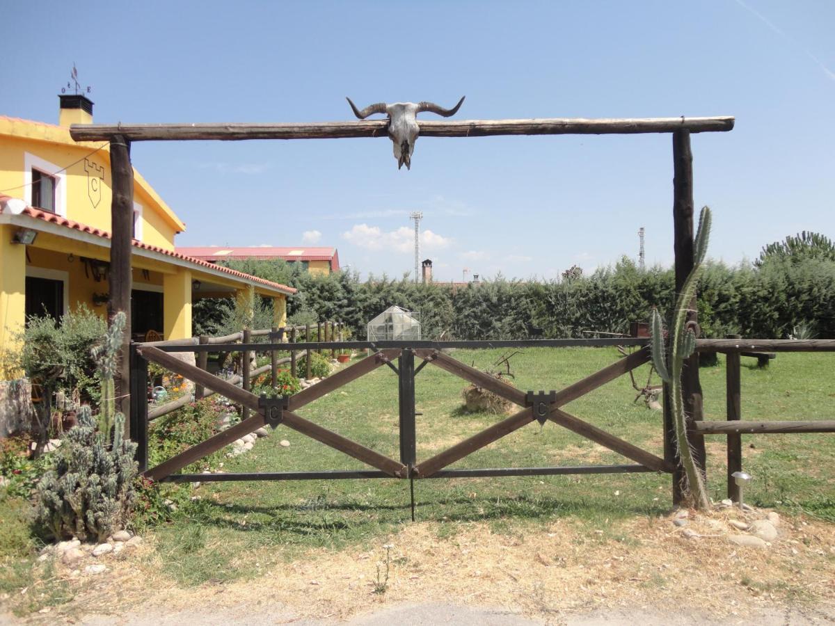 La Posada Hipica Rosalejo  Bagian luar foto
